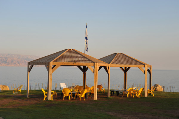 Neve Midbar Beach & Restaurant, Kalia