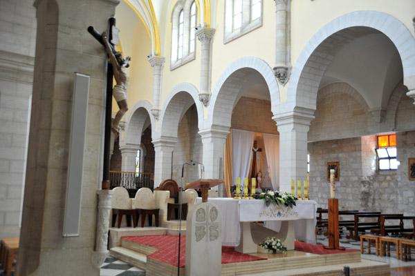 Main altar, Church of St. Catherine (Roman Catholic) Bethlehem