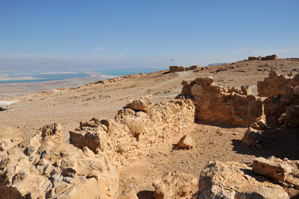 Ruins in the center of the plateau, Masada