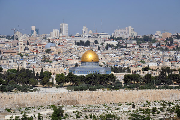 The southeast corner of the Old City of Jerusalem - Dome of the Rock, Al Aqsa Mosque, Temple Mount
