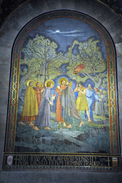Mosaic to the left of the altar - the Arrest of Jesus in the Garden of Gethsemane, Matthew 26:50
