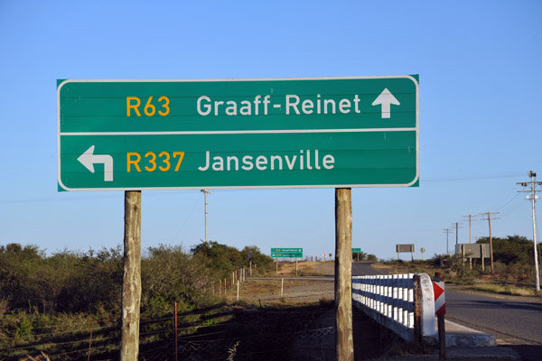 R63 between Somerset Oos and Graaff-Reinet