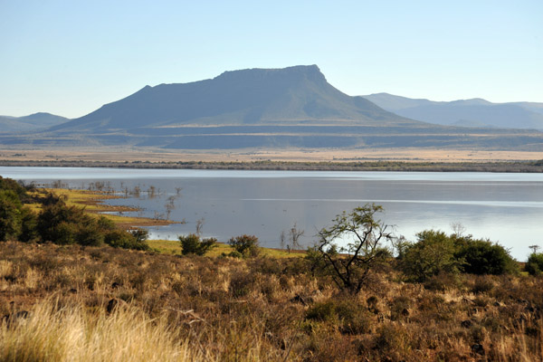 1133 hectare lake, Nqwebe Dam
