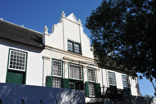 Eastern façade, Reinet Huis, the former parsonage built in 1812