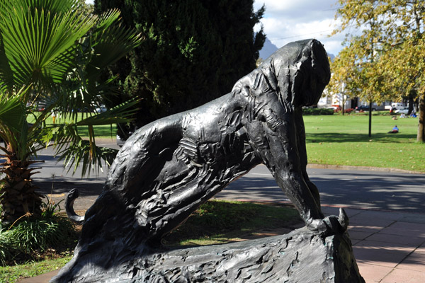 Sculpture of a big cat at the Kunssentrum (Art Centre), Stellenbosch