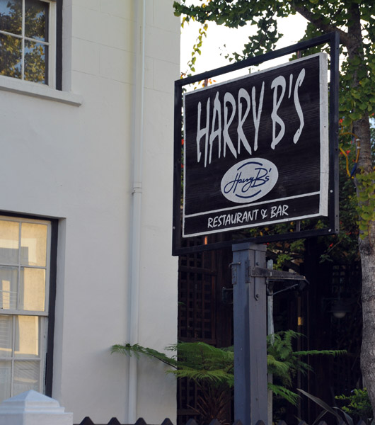 Harry B's Restaurant and Bar