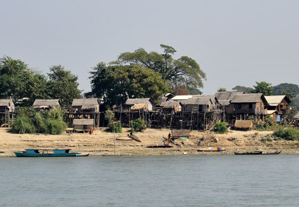 Stilt village on the east bank of the Irrawaddy River just north of Mandalay (N21 59.6/E096 03.6)