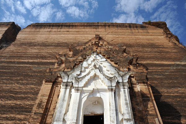 There is only a small chapel inside this massive doorway