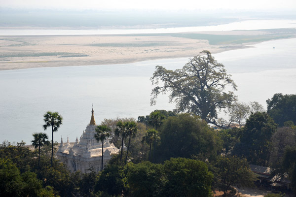 Settawya Paya and the Irrawaddy River from Mingun Paya