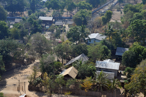 The village of Mingun