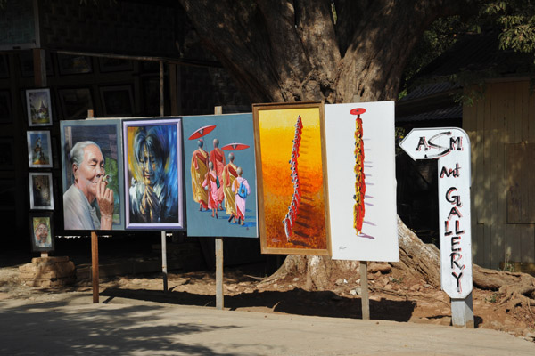 Mingun is a good place to browse Burmese art