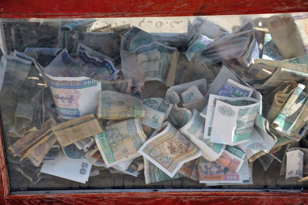 Temple offering box - this is why it is impossible to get change in Myanmar