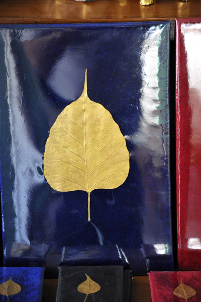 A natural leaf plated with gold leaf