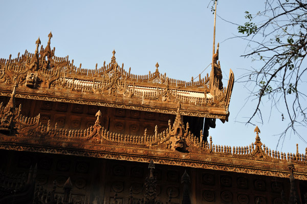 In the 1880, just a few years before the end of the monarchy in Burma, the building was moved outside of the palace walls