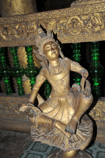Woodcarving, Shwenanday Kyaung, Mandalay