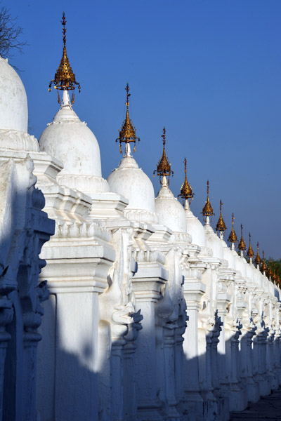 Kuthodaw Paya was built in 1857 by King Mindon