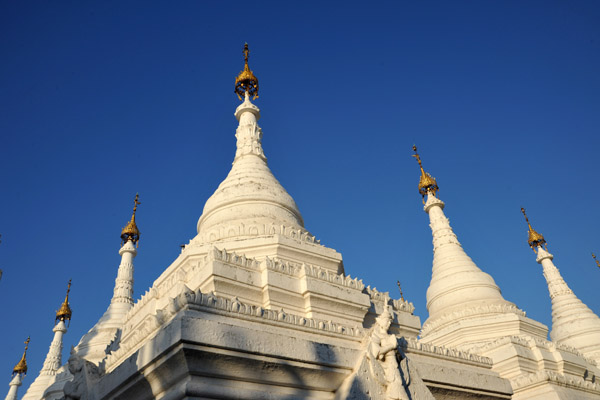 The 1774 marble slabs at Sandamani Paya were erected by Ukhan Ti the Hermit in 1913