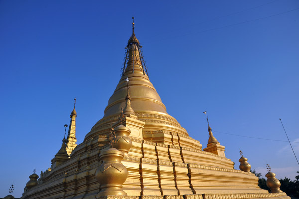 Main stupa of Sandamani Paya, Mandalay