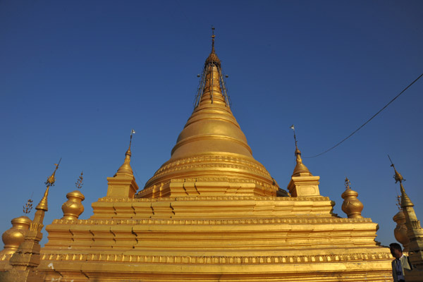 Main stupa of Sandamani Paya, Mandalay