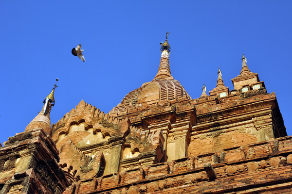 Three-level Htilominlo Guphaya, Bagan