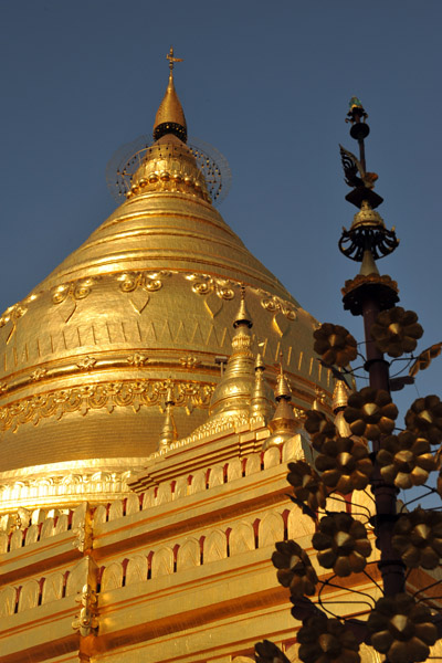 Zedi of Shwezigon Paya, Bagan