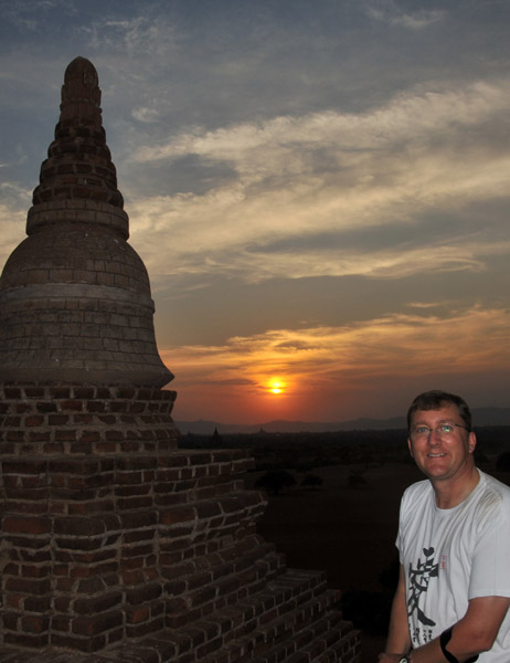 Pyathada Paya sunset, Bagan