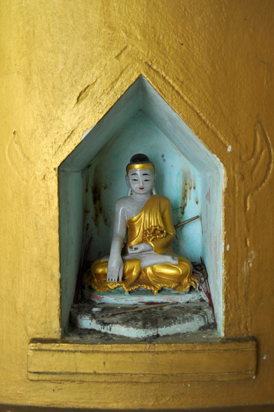 Small Buddha in a niche, Popa Taung Kalat Monastery