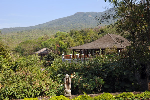 Popa Mountain Resort