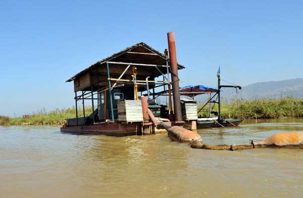 Pumping station near the mouth of the Nan Chaung Canal