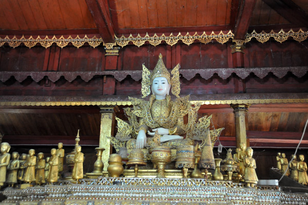 Ngaphechaung Monastery, Inle Lake