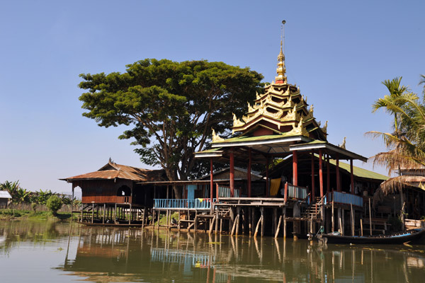 Ngaphechaung Monastery, Inle Lake