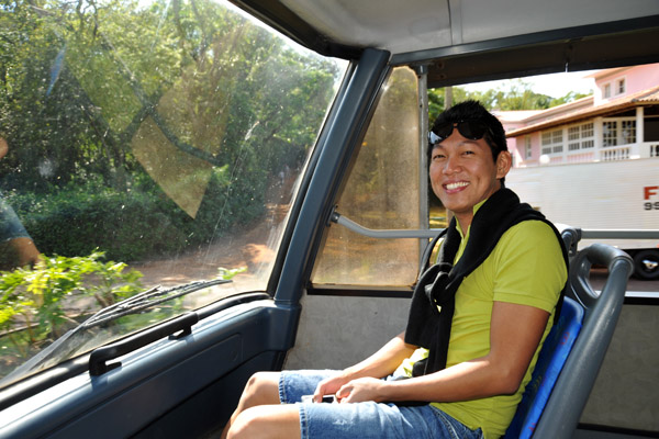 On the transport at Iguazu Falls