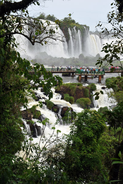 Upper Brazilian falls at Iguau