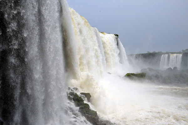 At the edge - Iguau Falls