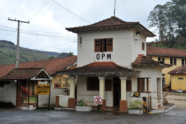 Entrance to the mine, Minas da Passagem