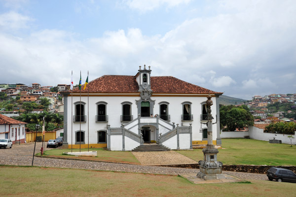 Praa Minas Gerais - Casa da Camara e Cadeia