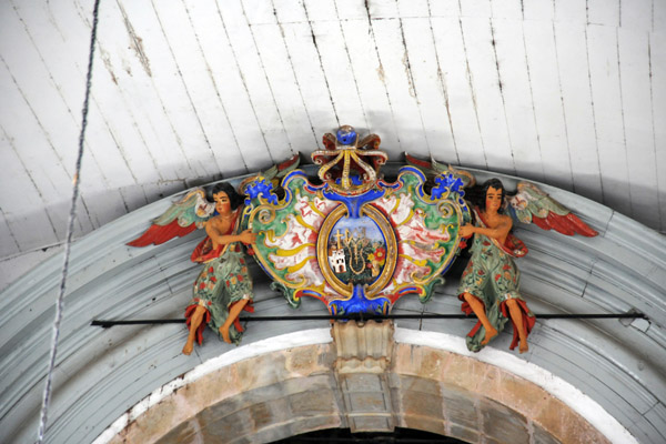 Detail of the artwork over the altar, Igreja de Nossa Senhora do Rosrio, Mariana