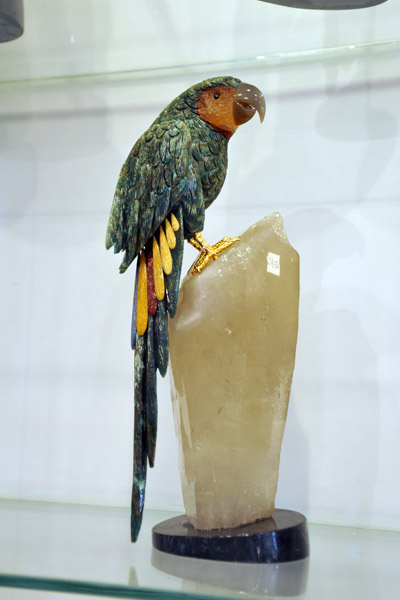 Parrot carved from semi-precious stones, Ouro Preto