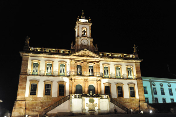 Old City Hall, Praa Tiradentes at night, Ouro Preto