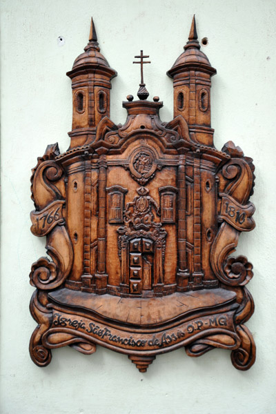 Wood carving of the faade of Igreja So Francisco de Assis, Ouro Preto