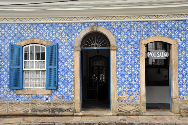 A hour with Portuguese tiles, Rua Felipe dos Santos, Ouro Preto