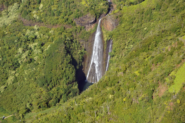 Manawaiopuna Falls - Jurassic Falls