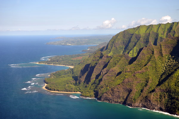 Back in civilization - Haena State Park on the north shore of Kauai