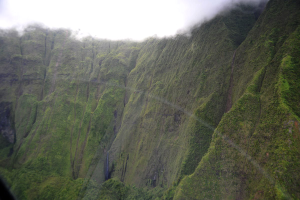 Crater of Mount Wai'ale'ale - Wall of Tears