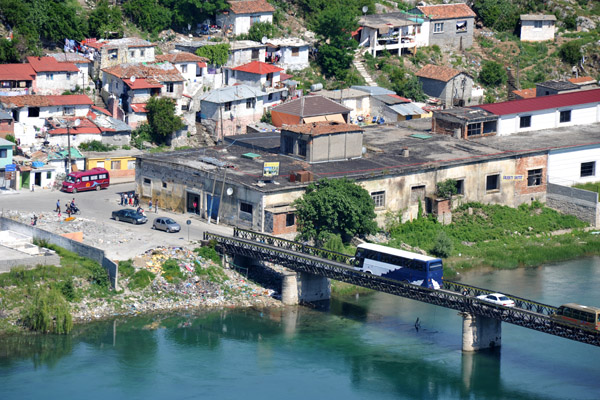 One policeman controlling the bridge would have eliminated my only unpleasant experience in Albania