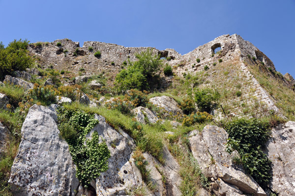 Looking up at Rozafa Castle