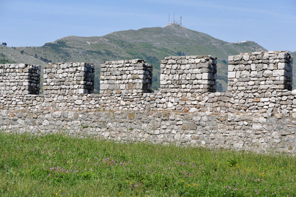 Walls of the first courtyard, Rozafa Castle