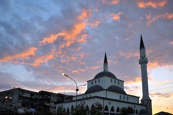 Parruces Mosque at dusk, Shkodr