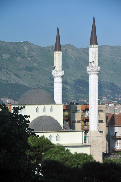 Parruces Mosque in the morning