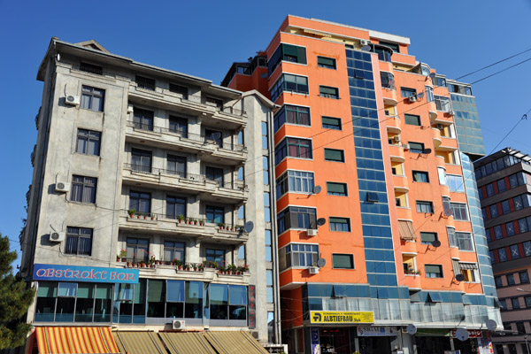 Rruga Studenti, one of the main streets of Shkodr
